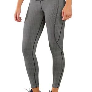 Title Nine Gray and Black Herringbone Leggings